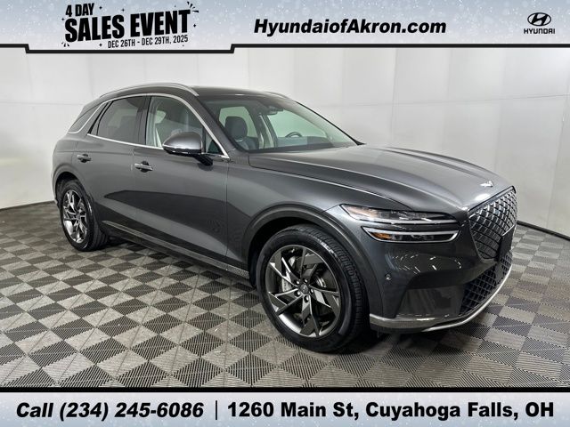 2023 GENESIS GV70 Advanced's photo