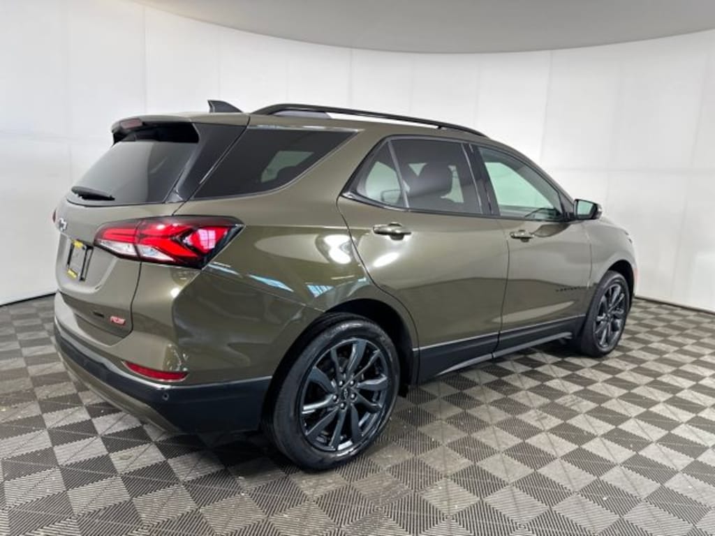 Used 2023 Chevrolet Equinox RS SUV