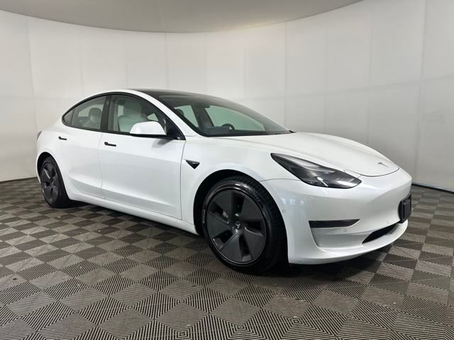 Used 2021 Tesla Model 3 Base with VIN 5YJ3E1EA1MF025132 for sale in Cuyahoga Falls, OH