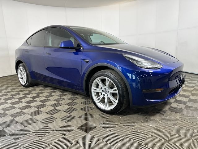 Used 2020 Tesla Model Y Long Range with VIN 5YJYGDEE7LF055772 for sale in Cuyahoga Falls, OH