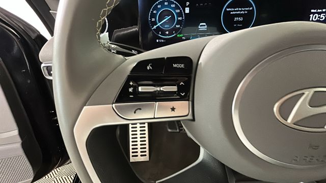 2025 Hyundai Elantra Blue - Photo 16