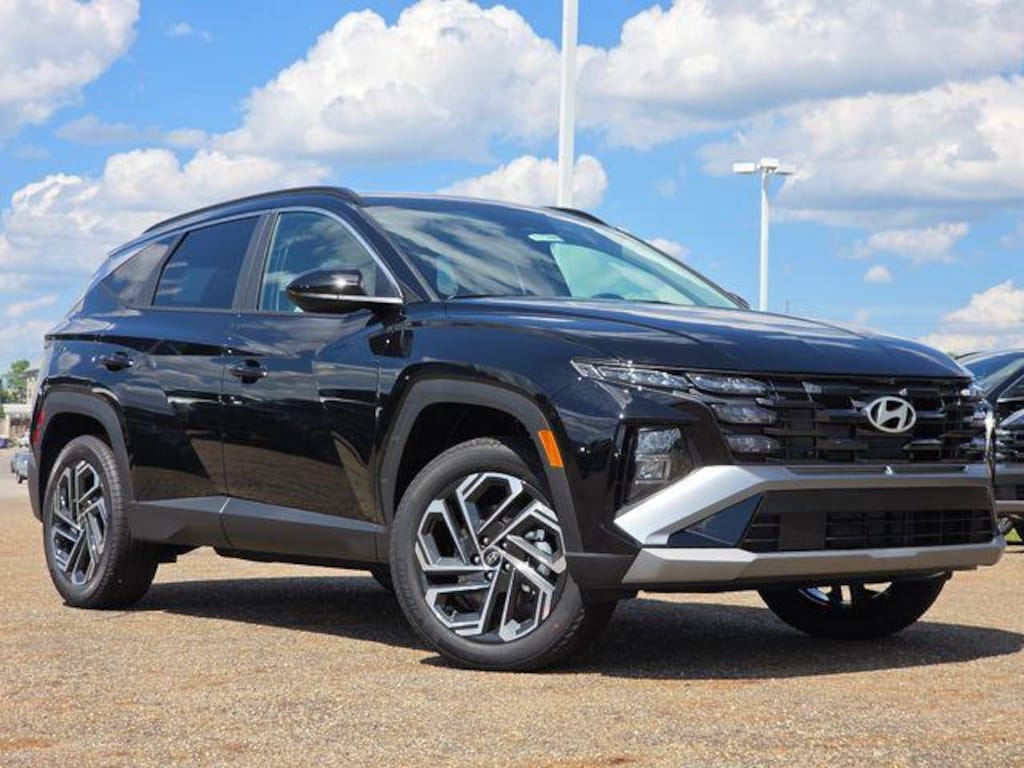 New 2026 Hyundai Tucson SEL Plus AWD SUV