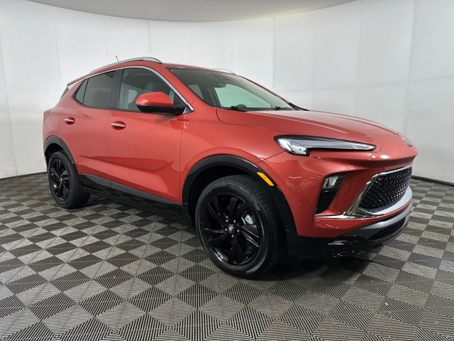 2024 Buick Encore GX Sport Touring photo 2