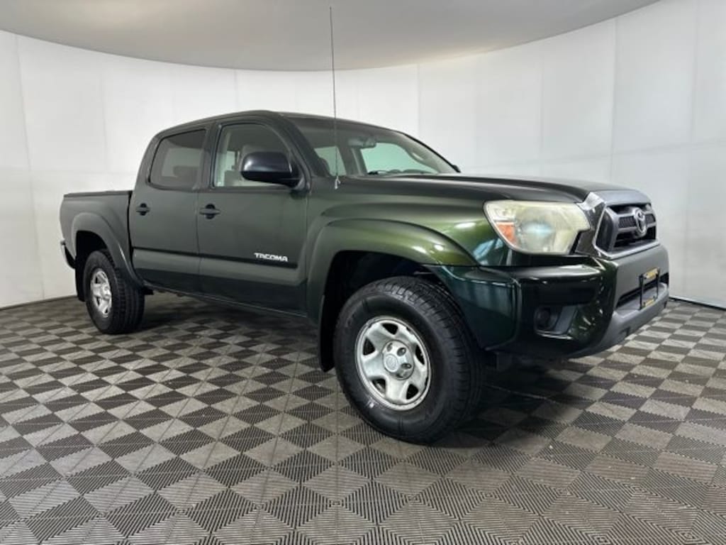 Used 2013 Toyota Tacoma Prerunner Truck