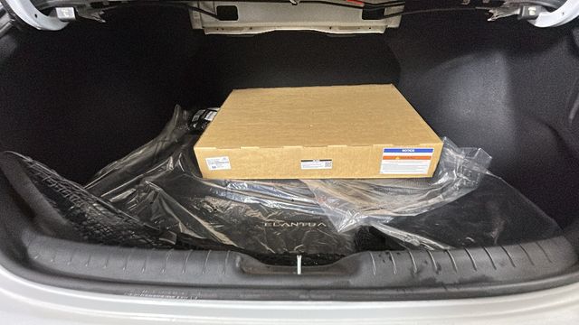 2025 Hyundai Elantra SEL - Photo 28