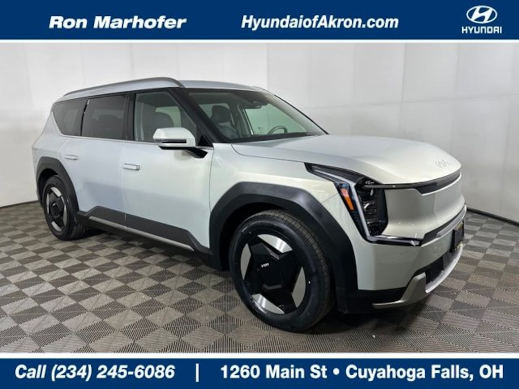 Used 2024 Kia EV9 Wind SUV