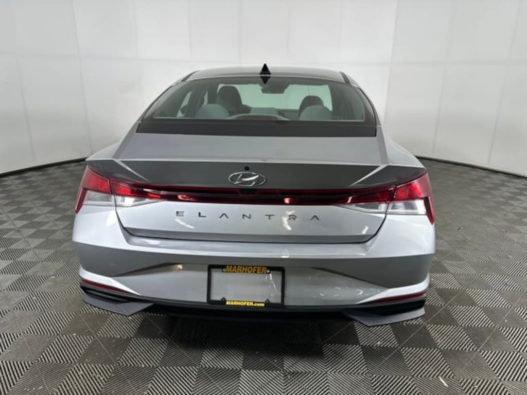 Used 2023 Hyundai Elantra SEL Sedan