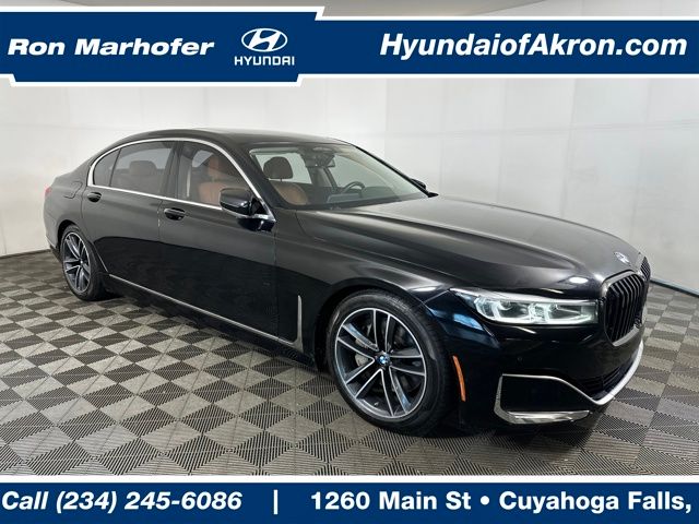 2021 BMW 7 Series 750i's photo