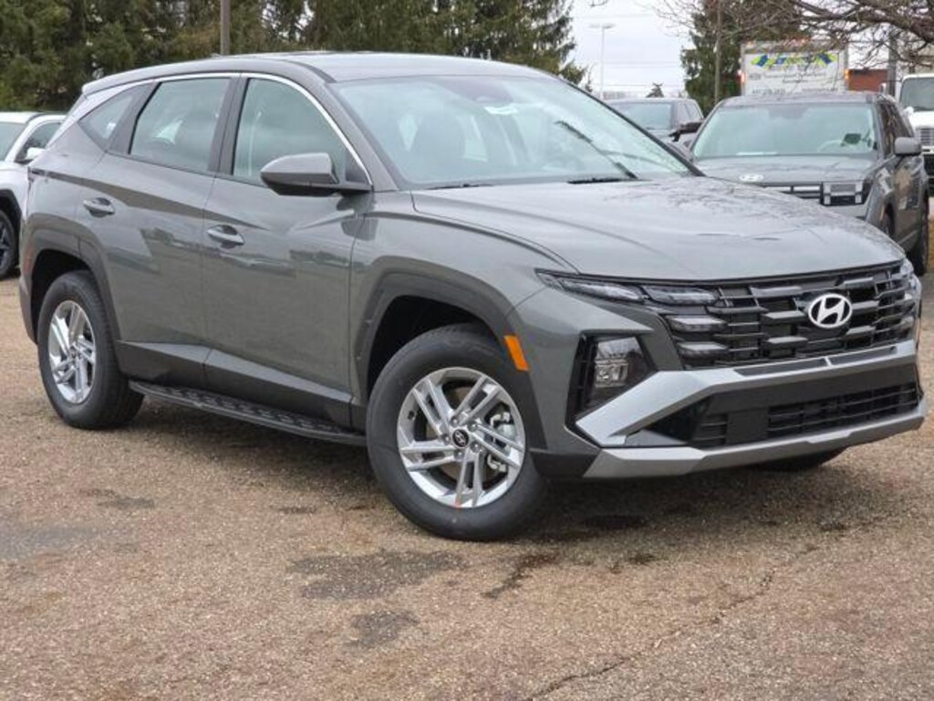 New 2026 Hyundai Tucson SE AWD SUV