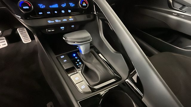 2025 Hyundai Elantra Blue - Photo 22