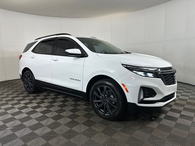 2022 Chevrolet Equinox RS photo 2