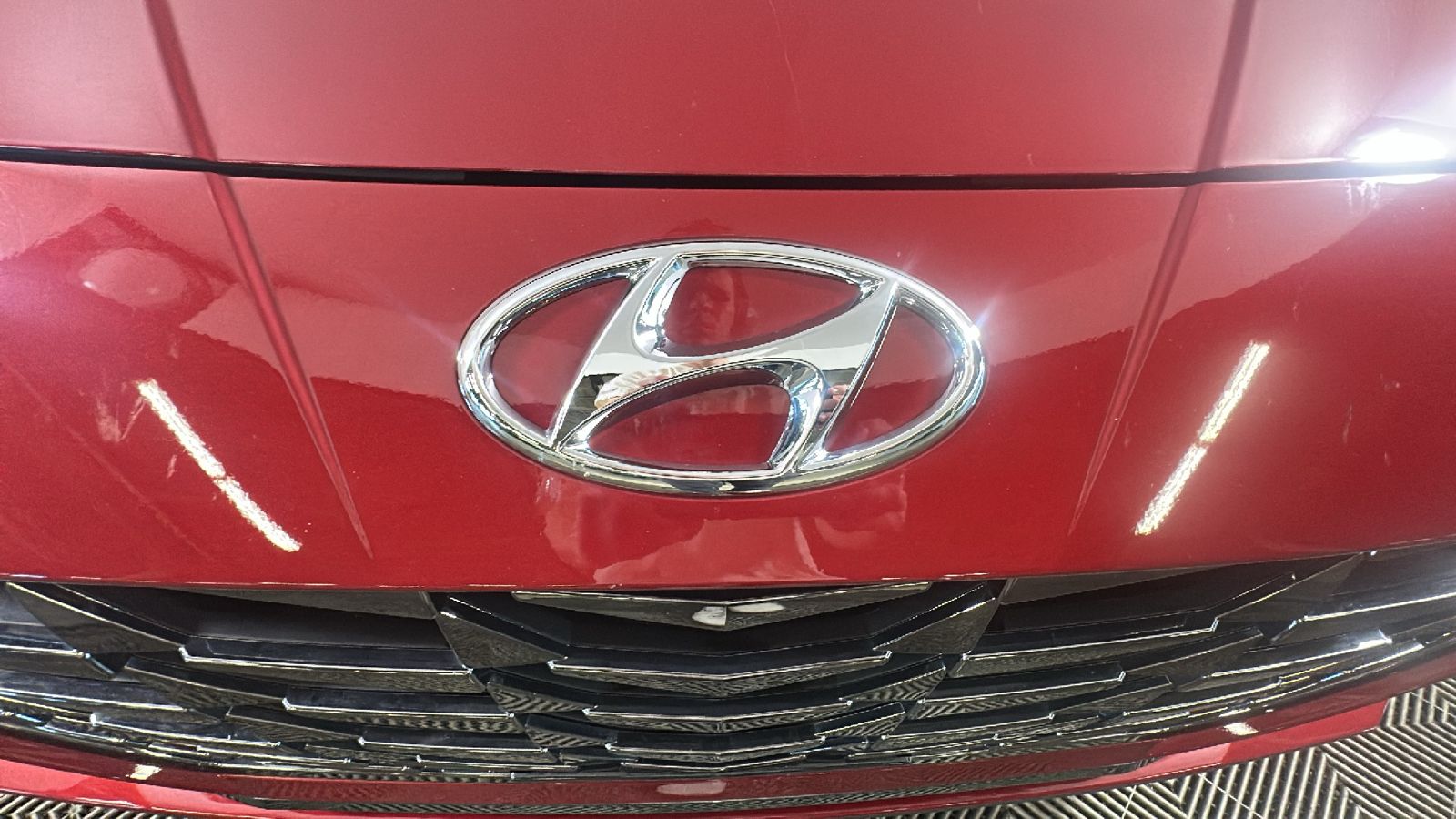 2023 Hyundai Elantra Limited - Photo 10