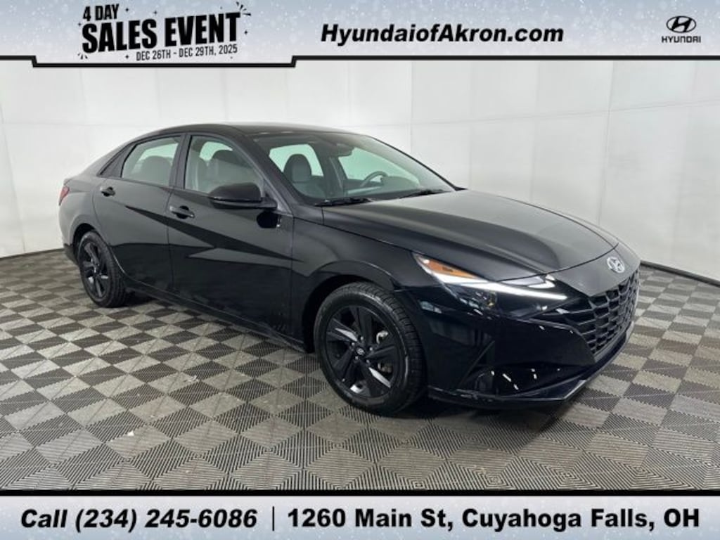Used 2023 Hyundai Elantra SEL Sedan