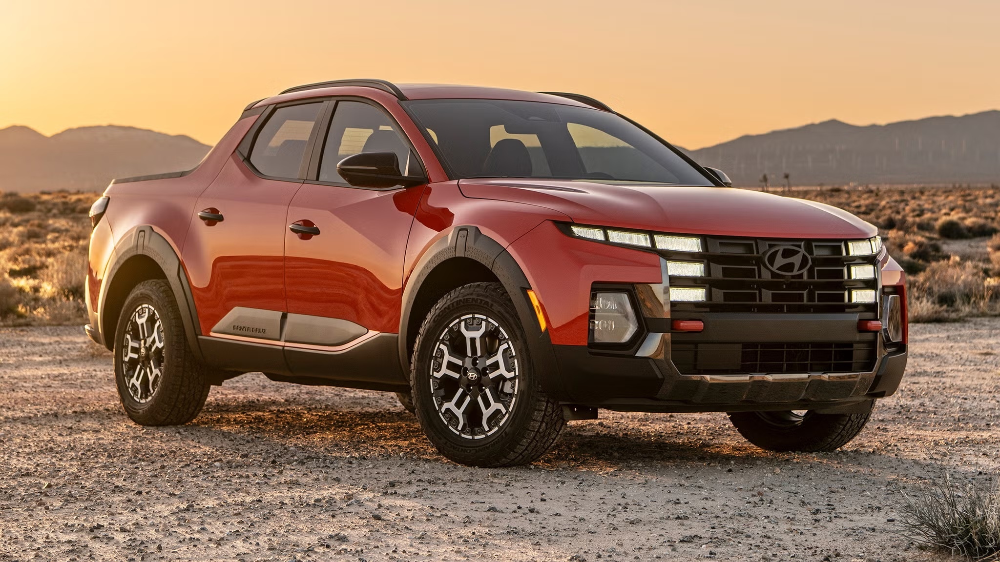 2027 Hyundai Santa Cruz: Which Bed Accessories Help Protect Cargo Year-Round?