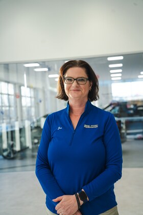 Staff member Jennifer Fincham from ID_8eadb15c5016