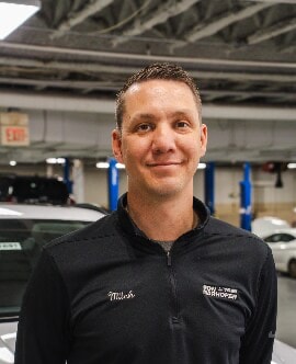 Staff member Mitchell Scolaro from ID_849dd9cec06e