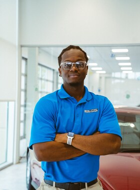 Staff member Abu Sesay from ID_8eadb15c5016