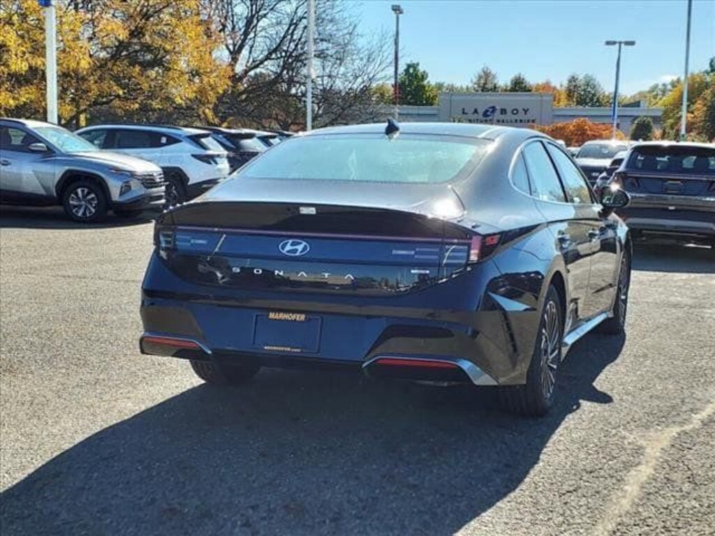 Certified 2024 Hyundai Sonata Hybrid Limited Sedan