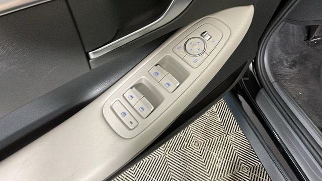 2026 Hyundai Sonata SE - Photo 10