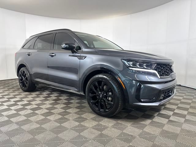 Used 2021 Kia Sorento SX with VIN 5XYRK4LF4MG057505 for sale in Cuyahoga Falls, OH