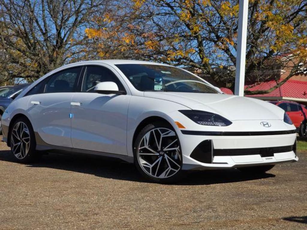 New 2025 Hyundai IONIQ 6 SEL Sedan