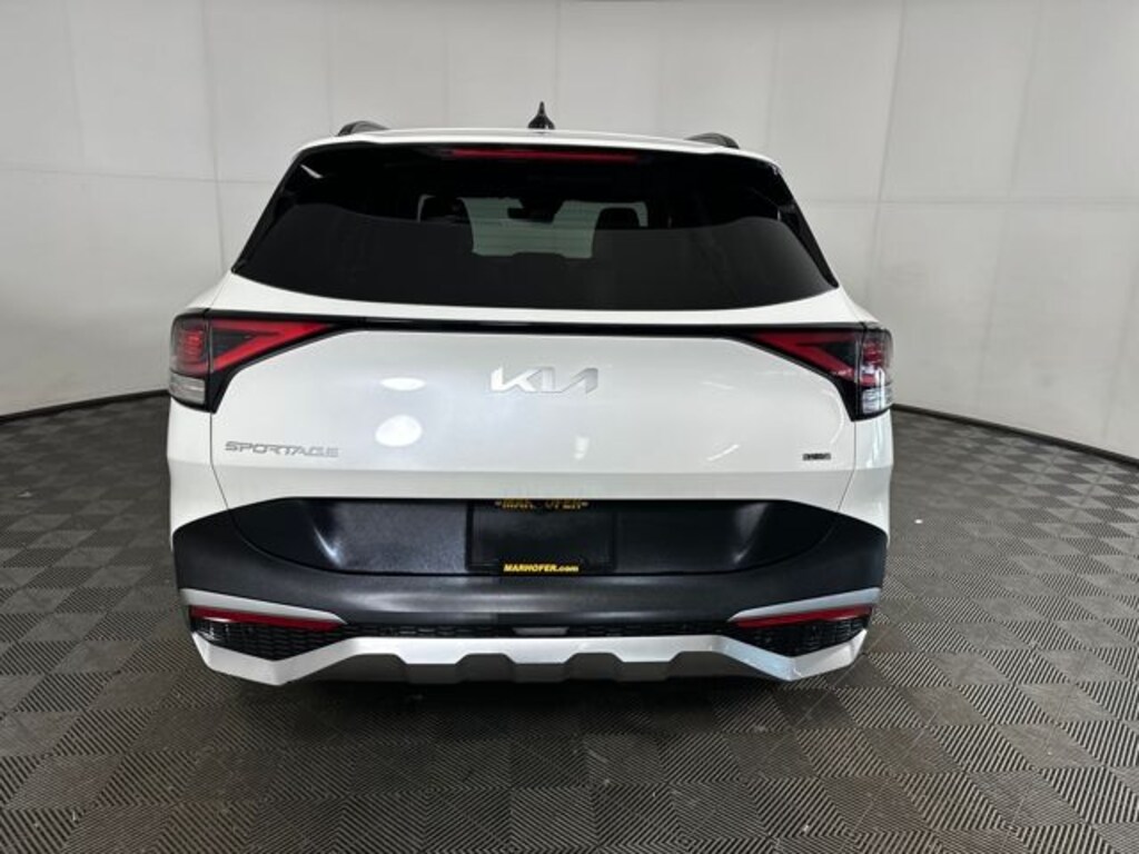 Used 2024 Kia Sportage Hybrid EX SUV