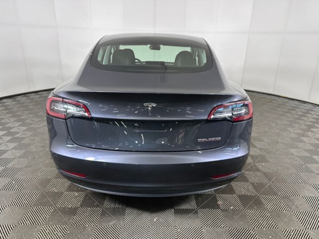 Used 2018 Tesla Model 3 Long Range Sedan