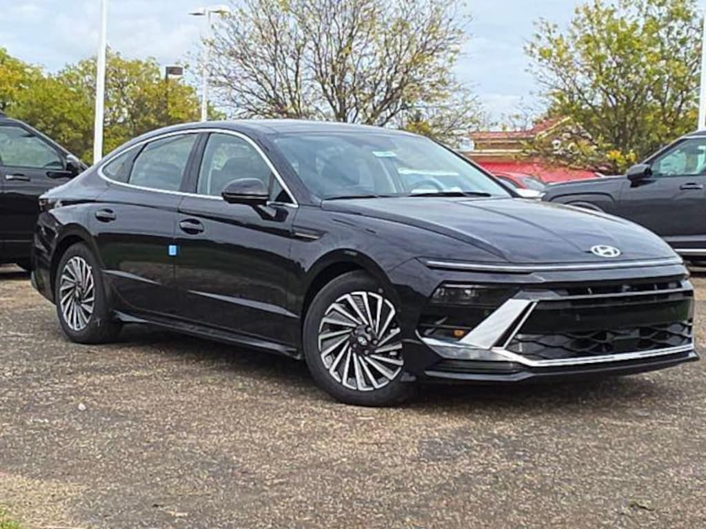 New 2026 Hyundai Sonata Hybrid Limited Sedan