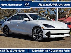 2025 Hyundai IONIQ 6 SEL Sedan