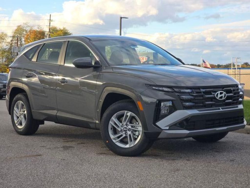 New 2026 Hyundai Tucson SE AWD SUV