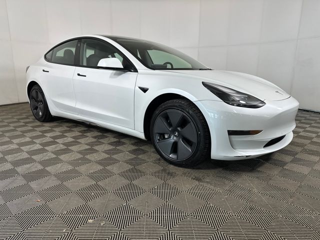 Used 2022 Tesla Model 3 Long Range with VIN 5YJ3E1EB5NF117595 for sale in Cuyahoga Falls, OH