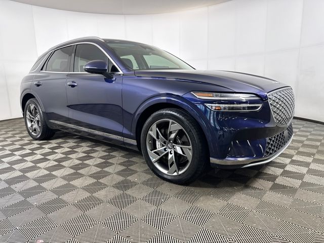 Used 2024 GENESIS GV70 Advanced with VIN 5NMMCET18RH001548 for sale in Cuyahoga Falls, OH