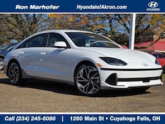 2025 Hyundai IONIQ 6 SEL Sedan