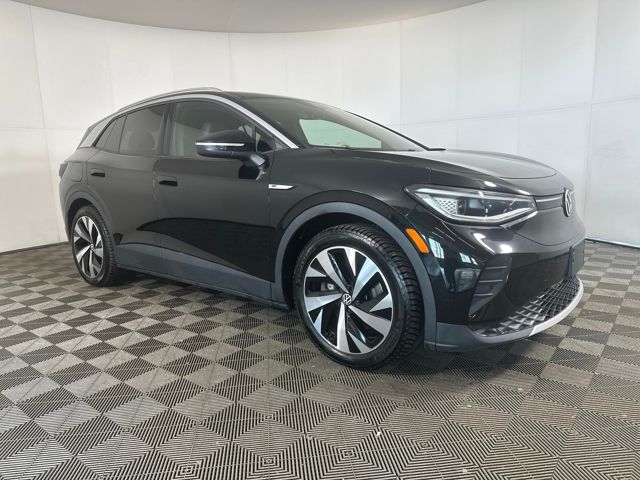 Used 2021 Volkswagen ID.4 1st Edition with VIN WVGDMPE21MP011820 for sale in Cuyahoga Falls, OH