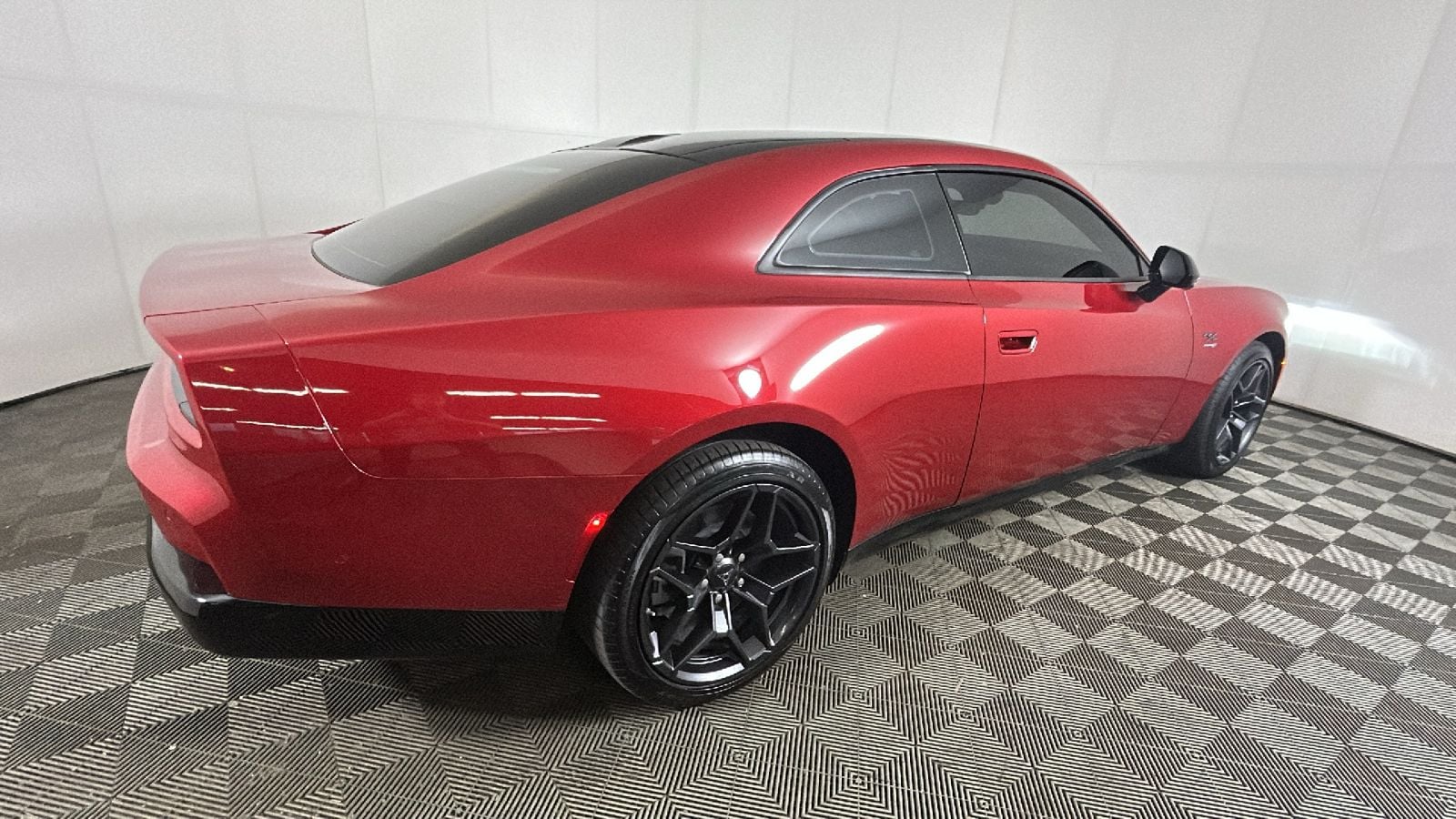 Used 2024 Dodge Charger Daytona R/T with VIN 2C3CDBCK1RR206719 for sale in Cuyahoga Falls, OH