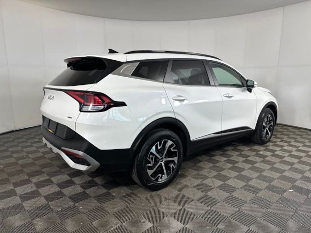 Used 2024 Kia Sportage Hybrid EX SUV