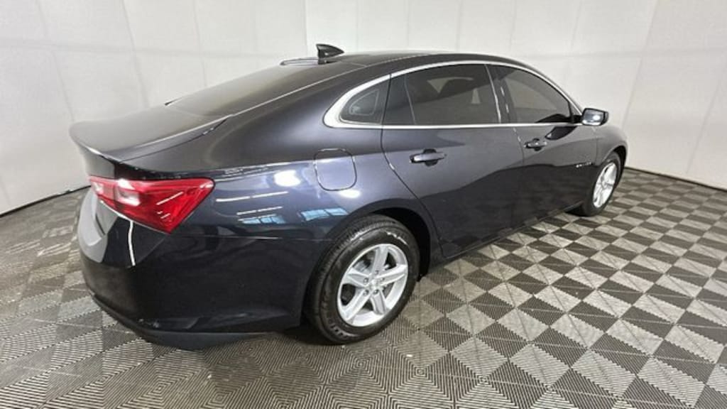 Used 2023 Chevrolet Malibu LS Sedan
