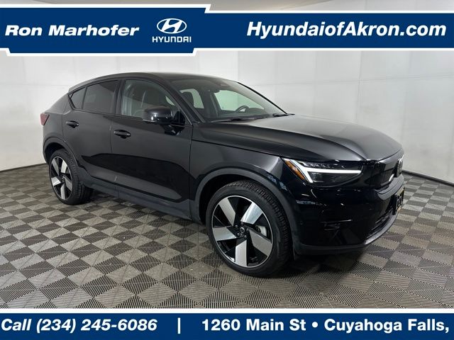 2023 Volvo C40 Ultimate's photo