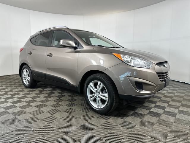 Used 2010 Hyundai Tucson GLS with VIN KM8JU3AC5AU070604 for sale in Cuyahoga Falls, OH