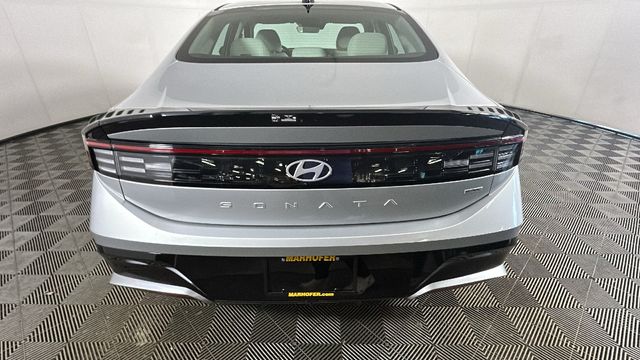 2026 Hyundai Sonata SEL - Photo 3