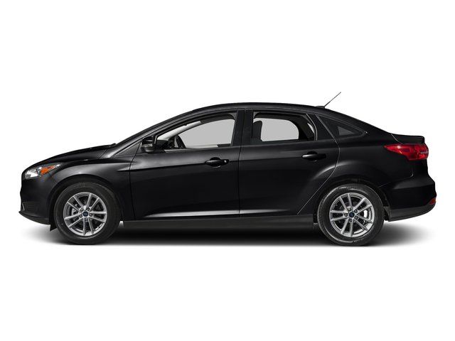 Used 2017 Ford Focus SE with VIN 1FADP3F28HL327978 for sale in Cuyahoga Falls, OH