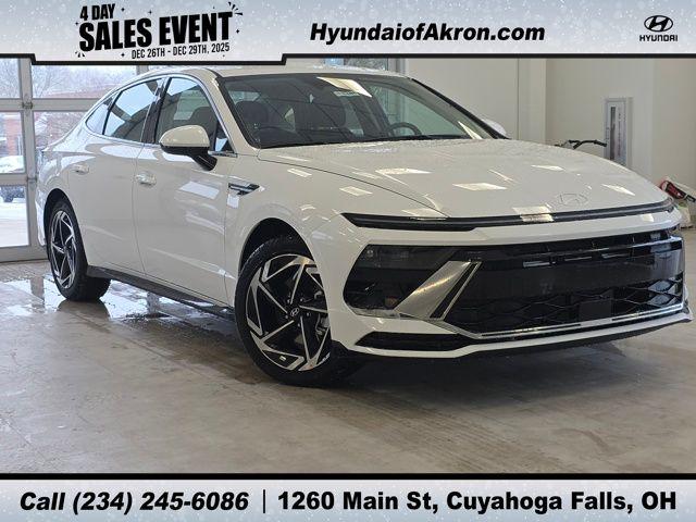 2026 Hyundai Sonata SEL's photo