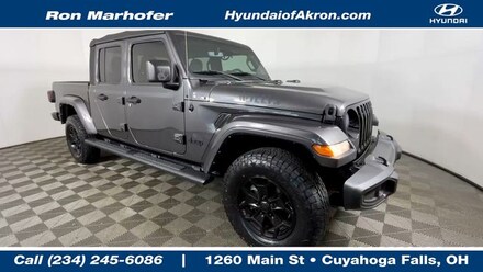 2022 Jeep Gladiator Willys Truck