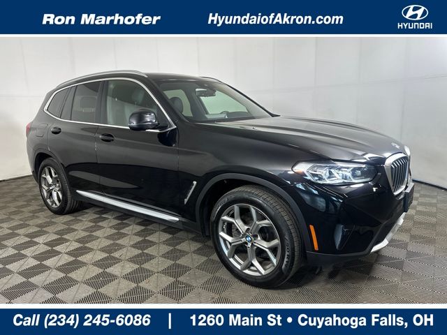 2022 BMW X3 xDrive30i's photo