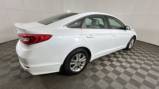 Used 2016 Hyundai Sonata SE with VIN 5NPE24AF0GH302704 for sale in Cuyahoga Falls, OH