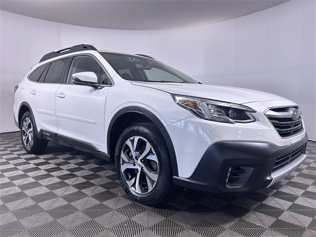 Used 2021 Subaru Outback Limited with VIN 4S4BTGND5M3205429 for sale in Cuyahoga Falls, OH