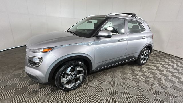 2023 Hyundai Venue SEL - Photo 6