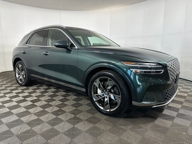 2024 Genesis Electrified GV70 Prestige photo 2