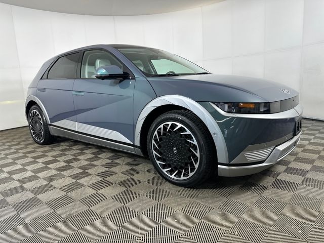 Used 2023 Hyundai IONIQ 5 Limited with VIN KM8KRDAF6PU163906 for sale in Cuyahoga Falls, OH