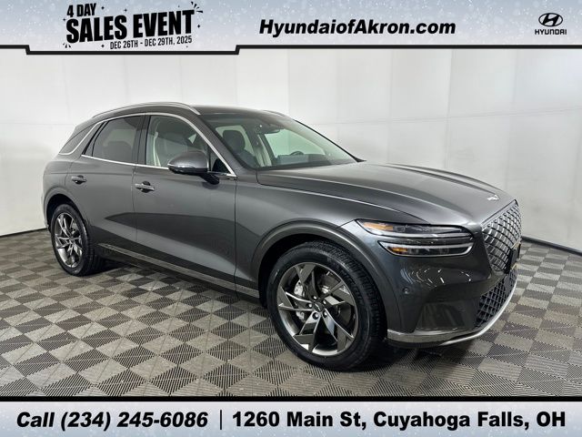 2024 GENESIS GV70 Advanced's photo
